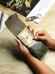 SmartFlip PRO Genuine Leather Wallet – Slim Card Holder with Cash Compartment