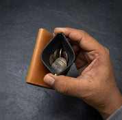 CoinClip Men’s Minimalist Leather Wallet
