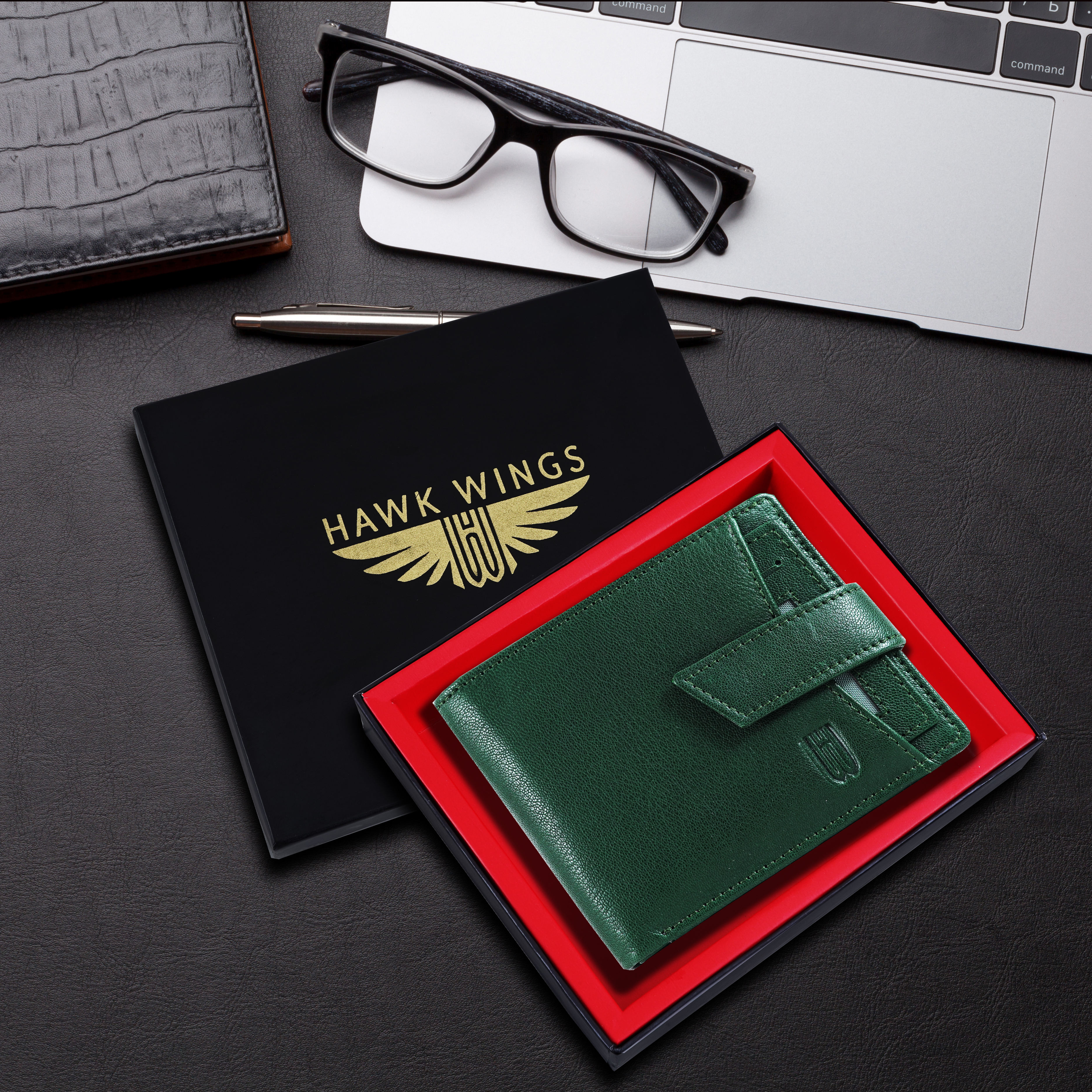  Leathers Men Green RFID Protected Two Fold Wallet